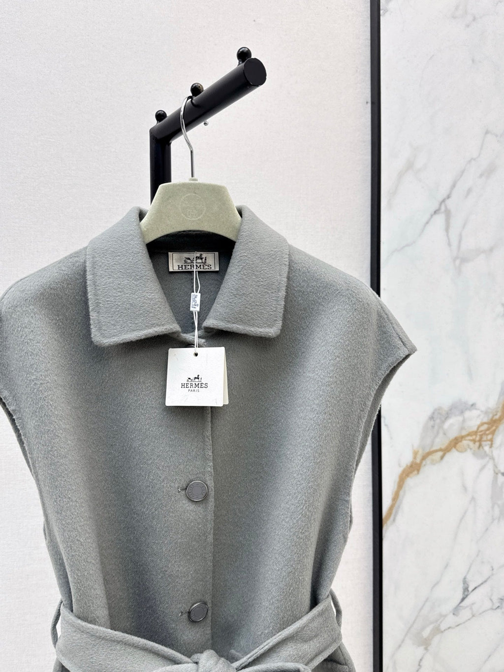 HERMES HERMES 25S SLEEVELESS WOOL VEST COAT WITH BOW BELT 96700