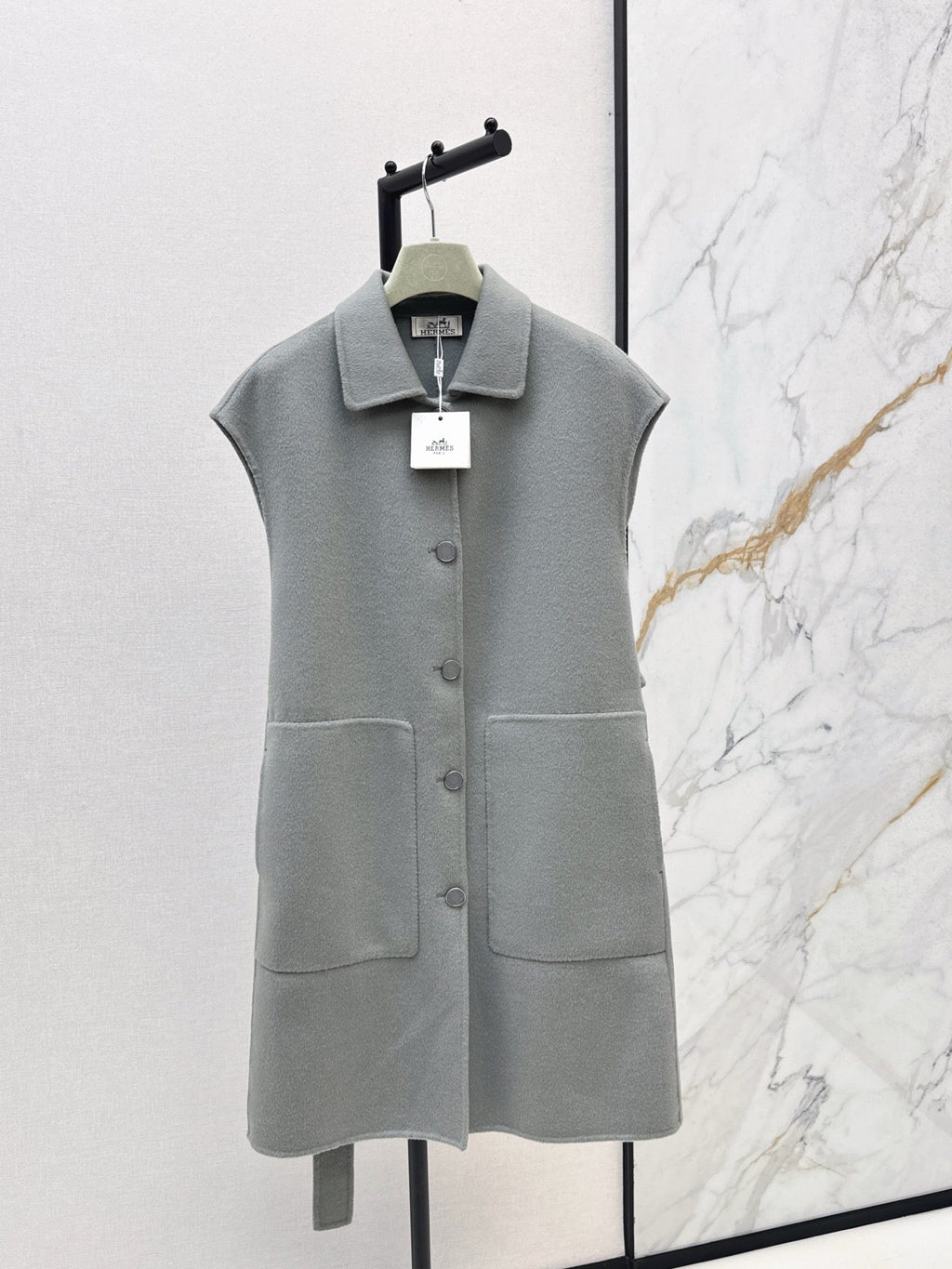 HERMES HERMES 25S SLEEVELESS WOOL VEST COAT WITH BOW BELT 96700