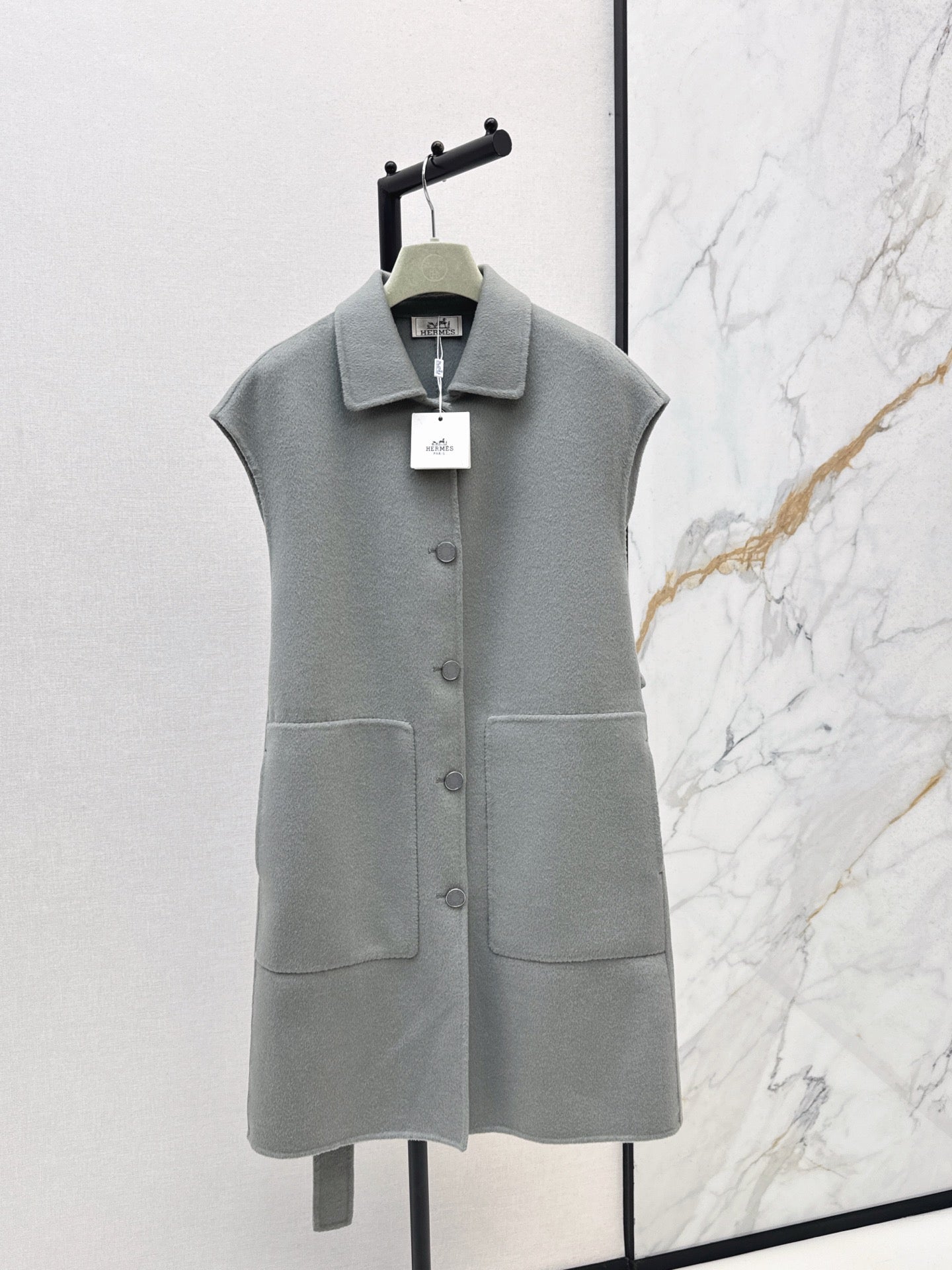 HERMES HERMES 25S SLEEVELESS WOOL VEST COAT WITH BOW BELT 96700