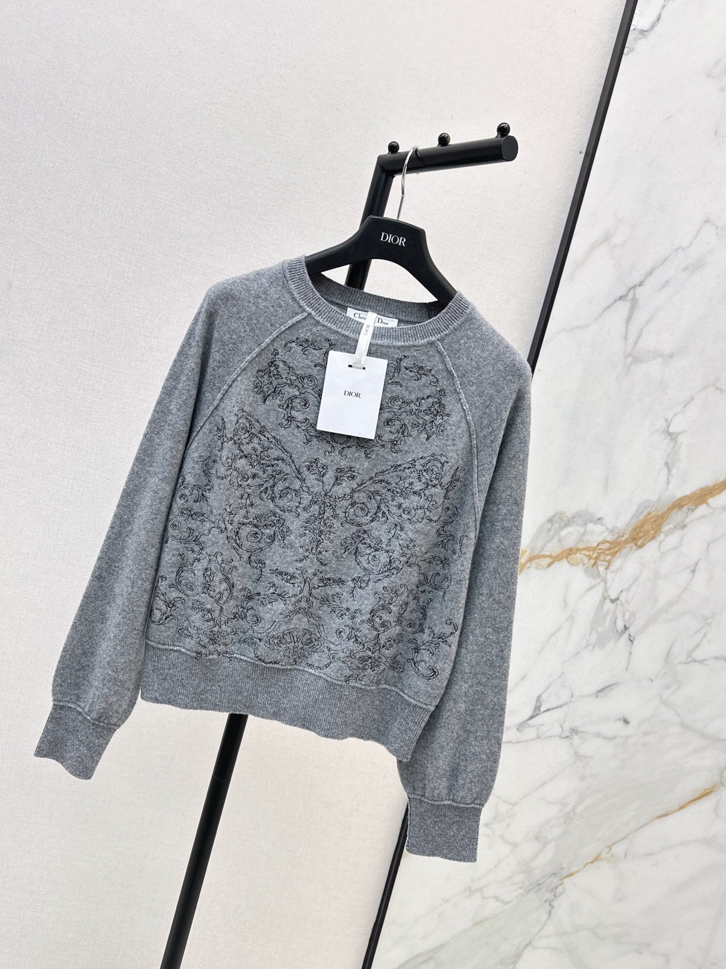 DIOR 25S FLORAL EMBROIDERED CASHMERE SWEATER 593