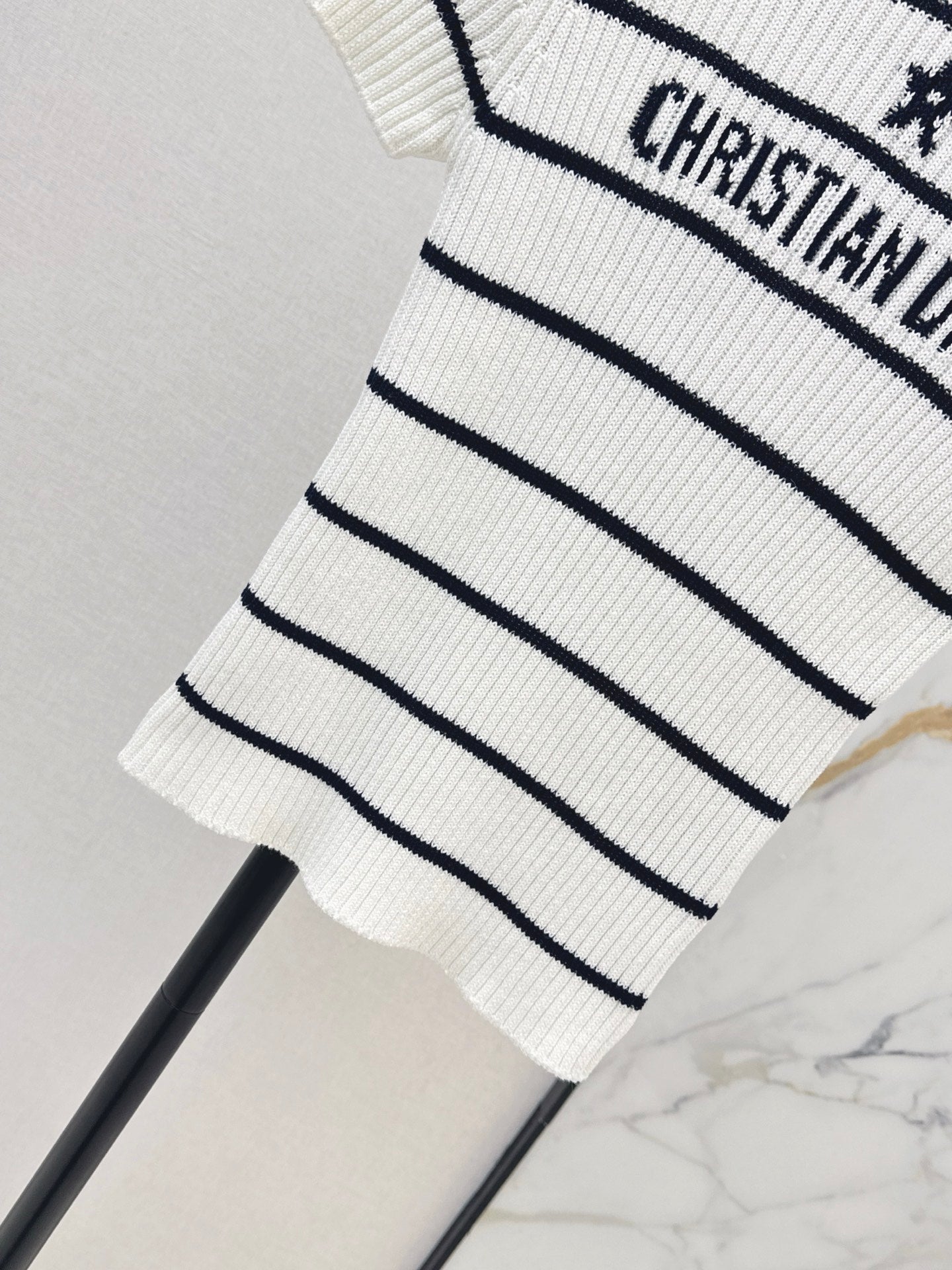 DIOR 25S SHORT-SLEEVE SWEATER 541