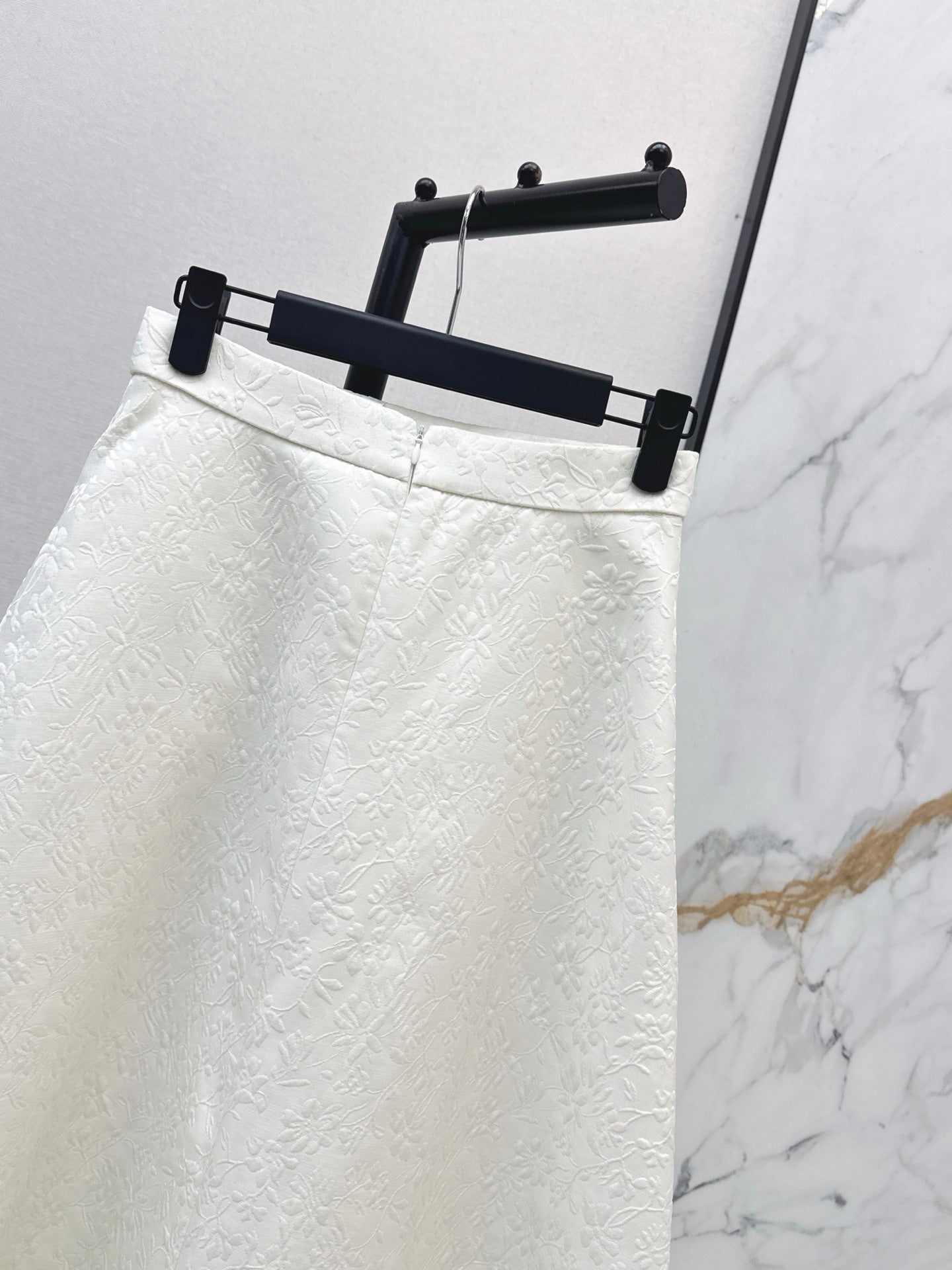 DIOR 25S WHITE FLARED SKIRT 514