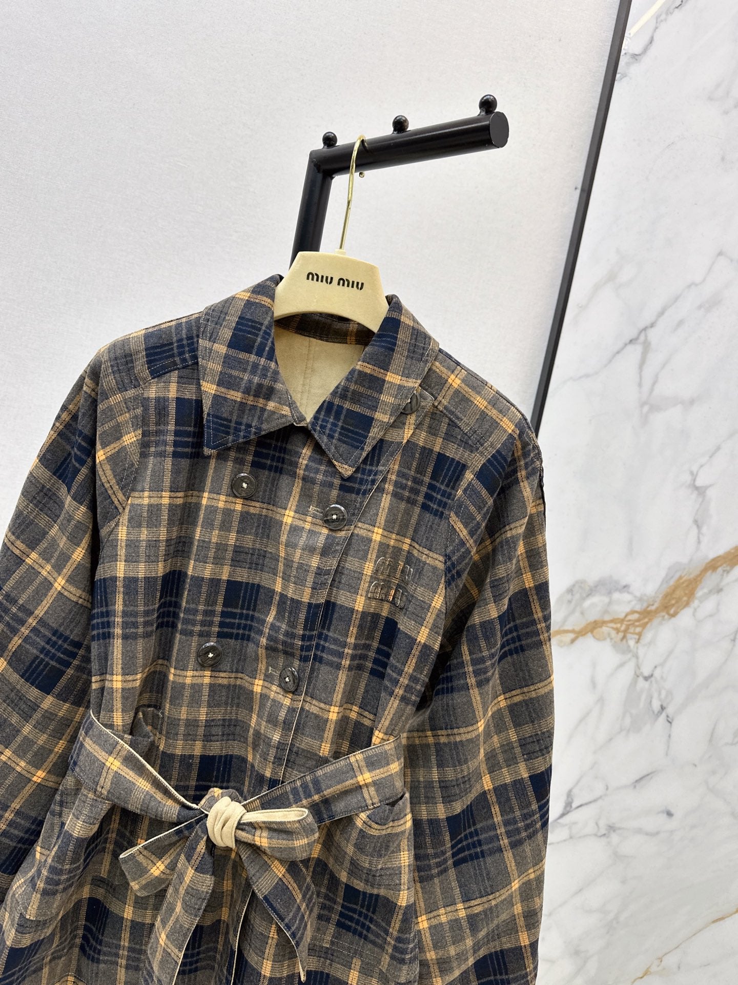 MIUMIU LONG REVERSIBLE COAT STYLE 747