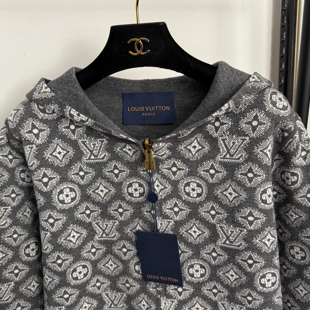 LOUIS VUITTON LV 25S REVERSEIBLE CARDIGAN 0052