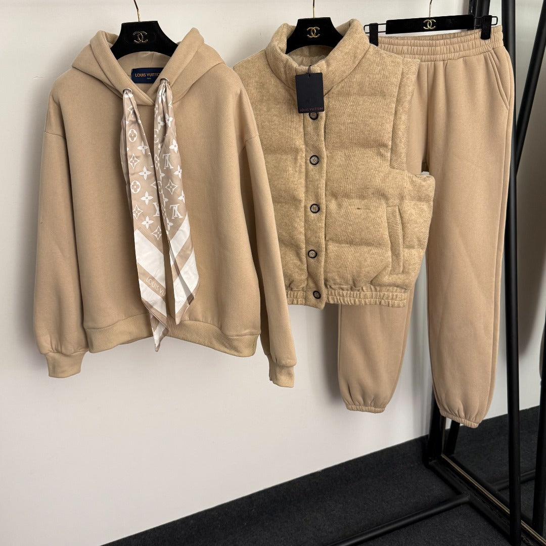 LOUIS VUITTON LV 25S WARM THREE-PIECE SET 0106