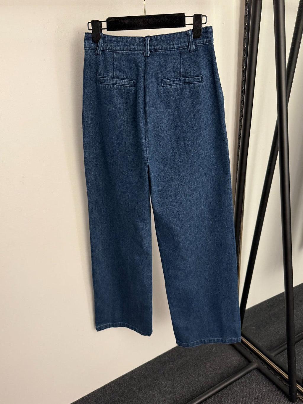PRADA 25S HIGH‑WAIST STRAIGHT LEG JEANS 235