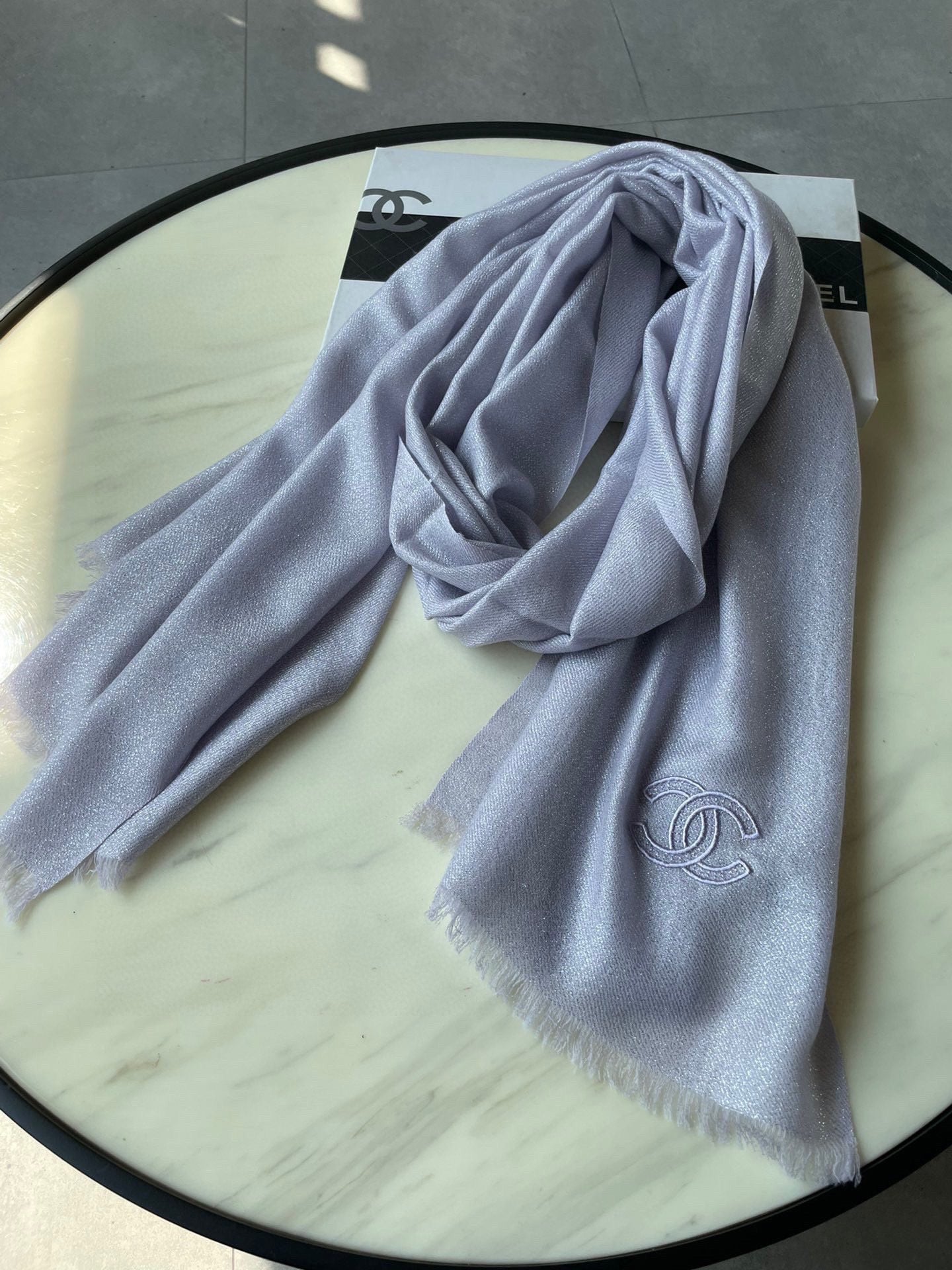CHANEL SCARF 210 CM IN PASTEL PURPLE CASHMERE 402209