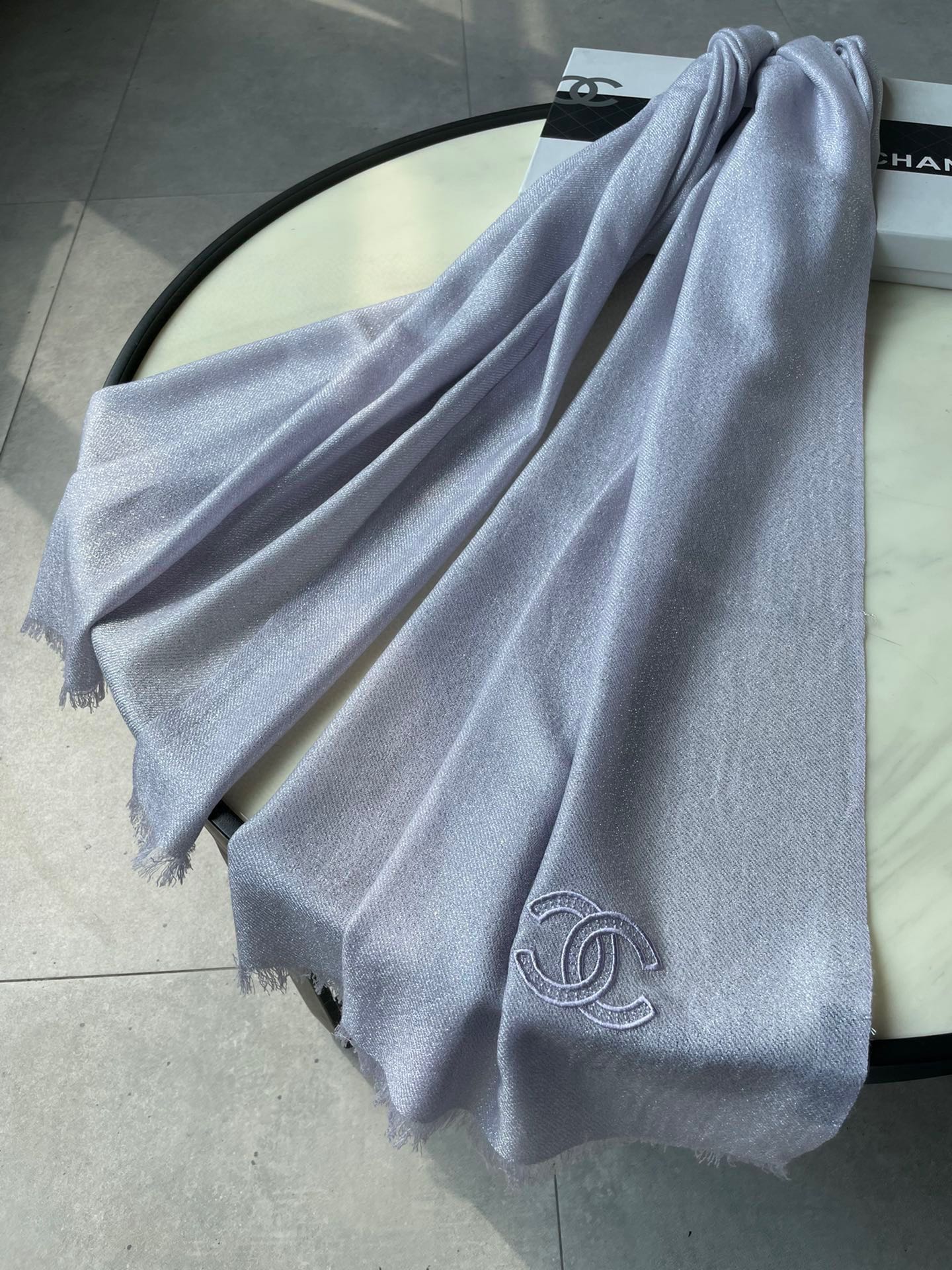 CHANEL SCARF 210 CM IN PASTEL PURPLE CASHMERE 402209