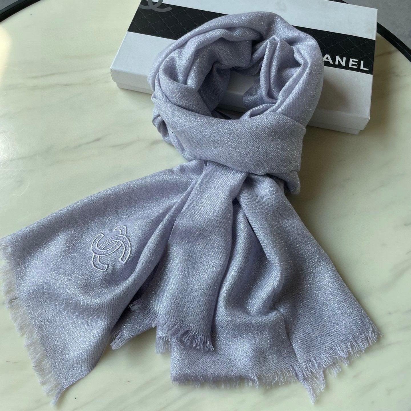 CHANEL SCARF 210 CM IN PASTEL PURPLE CASHMERE 402209
