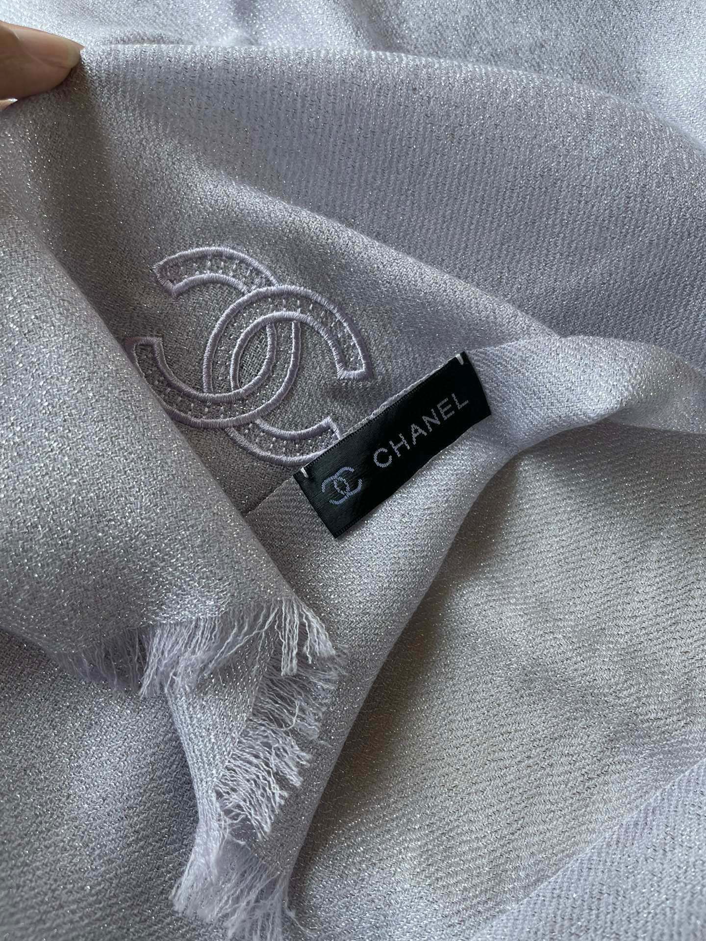 CHANEL SCARF 210 CM IN PASTEL PURPLE CASHMERE 402209