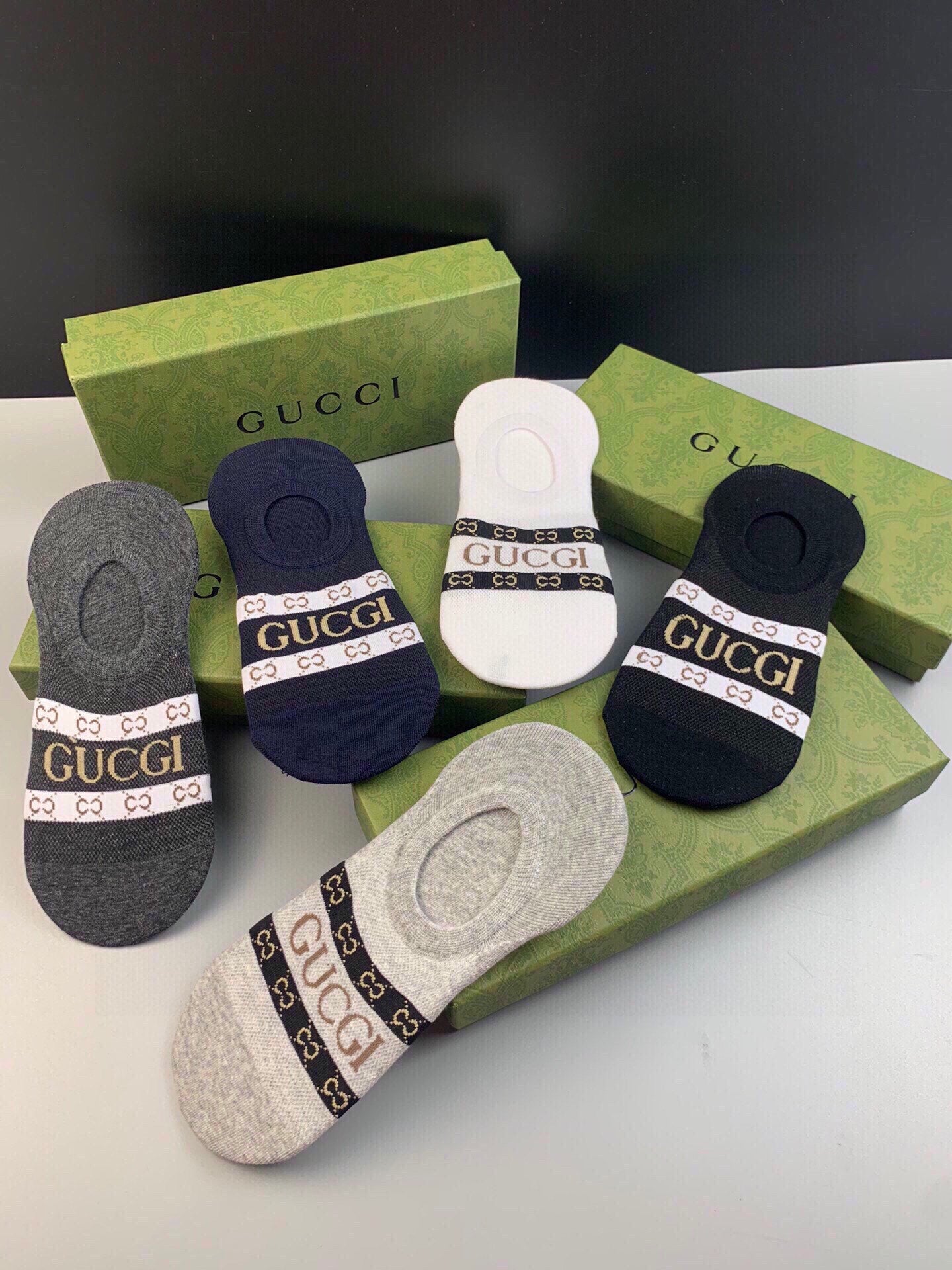 GUCCI FLAT SOCKS 427656 (1 BOX)