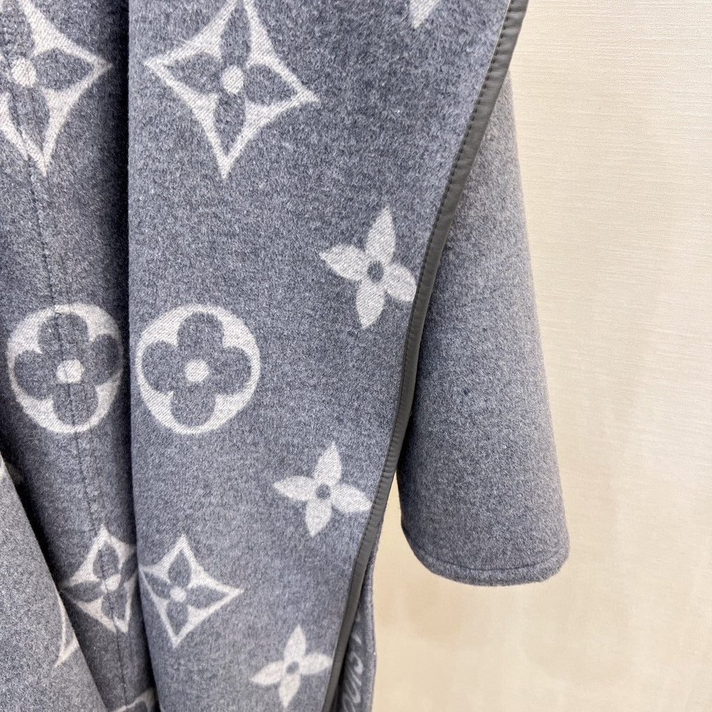 LOUIS VUITTON LV 25S HOODED JACKET 0063