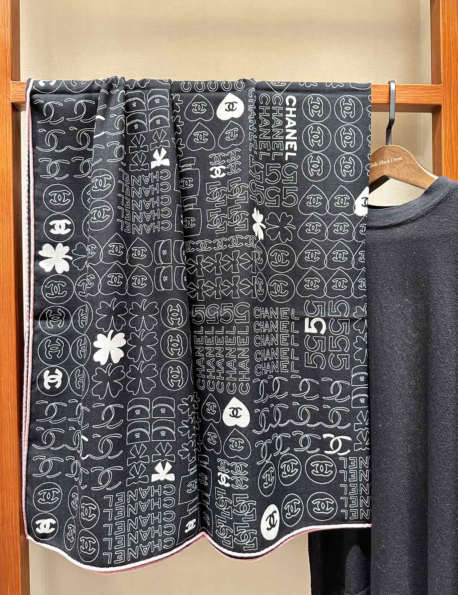 CHANEL SQUARE SCARF 140 CM IN BLACK MONOGRAM SILK 403999