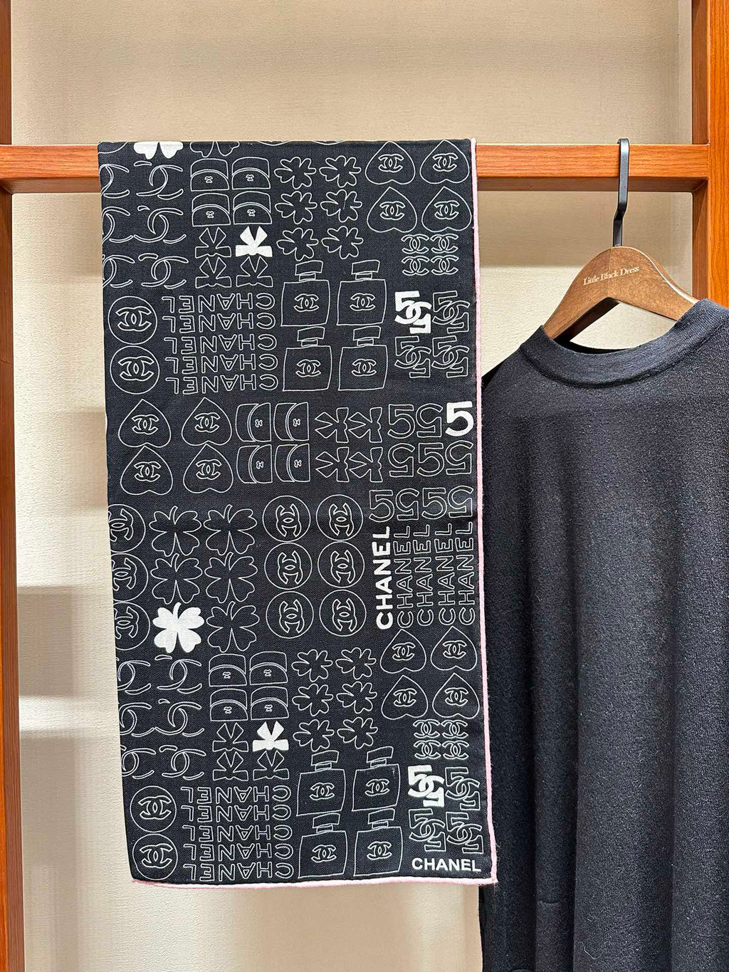CHANEL SQUARE SCARF 140 CM IN BLACK MONOGRAM SILK 403999