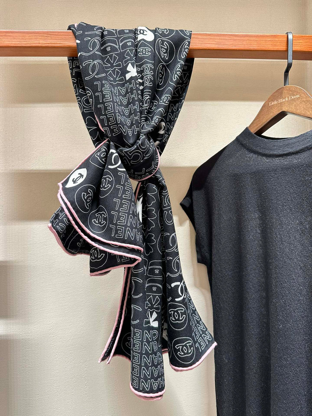 CHANEL SQUARE SCARF 140 CM IN BLACK MONOGRAM SILK 403999