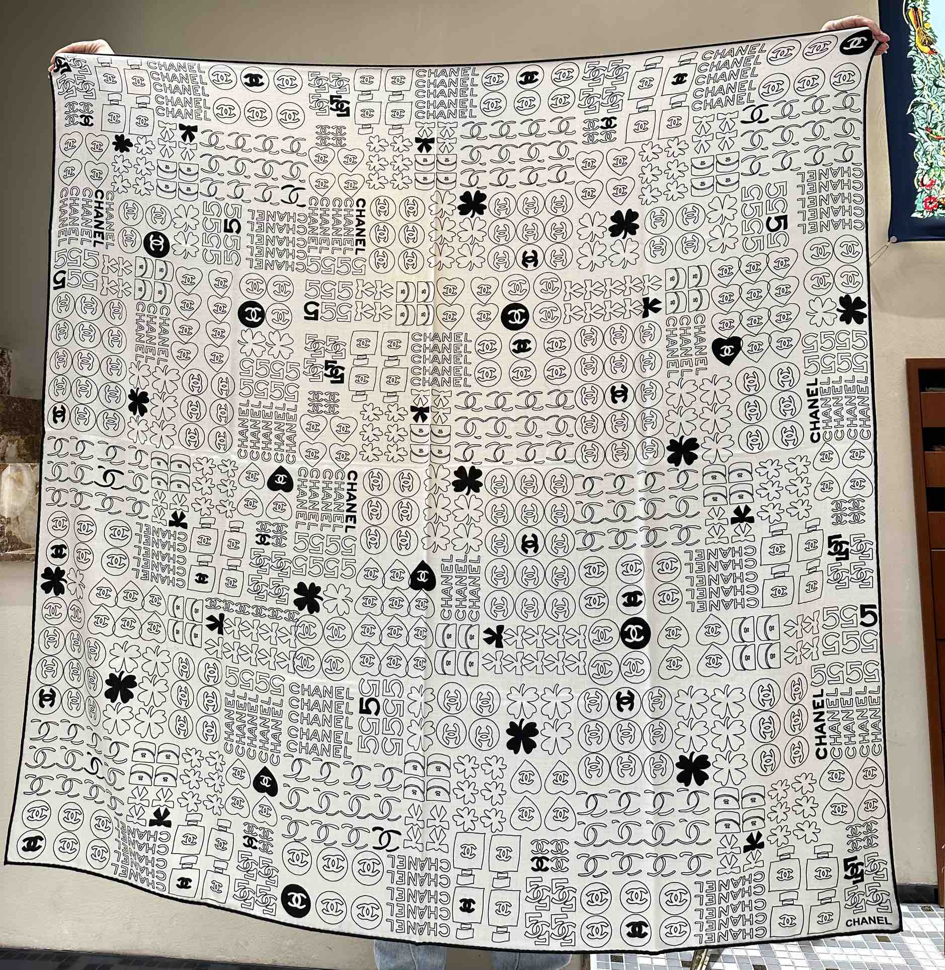 CHANEL SQUARE SCARF 140 CM IN WHITE MONOGRAM SILK 403998