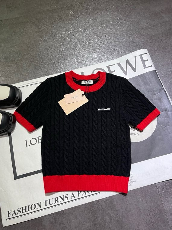 MIUMIU SHORT-SLEEVE KNIT SWEATER 530