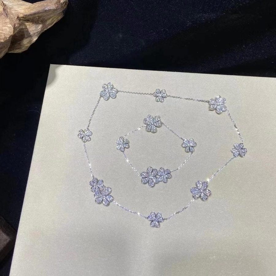 Van Cleef & Arpels FRIVOLE SILVER 5 FLOWERS BRACELET