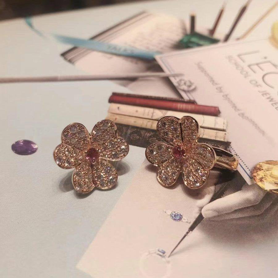 Van Cleef & Arpels FRIVOLE PINK GOLD FLOWER DIAMOND EARRINGS