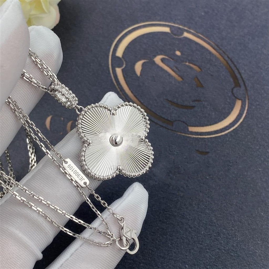 Van Cleef & Arpels CLOVER SILVER BIG CLOVER NECKLACE