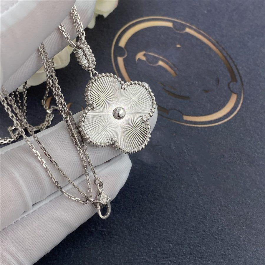 Van Cleef & Arpels CLOVER SILVER BIG CLOVER NECKLACE