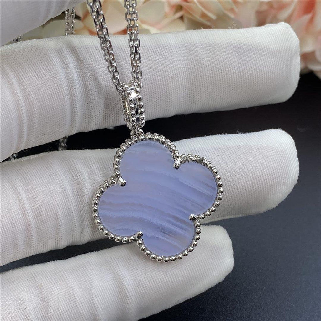 Van Cleef & Arpels CLOVER SILVER CHALCEDONY BIG CLOVER NECKLACE