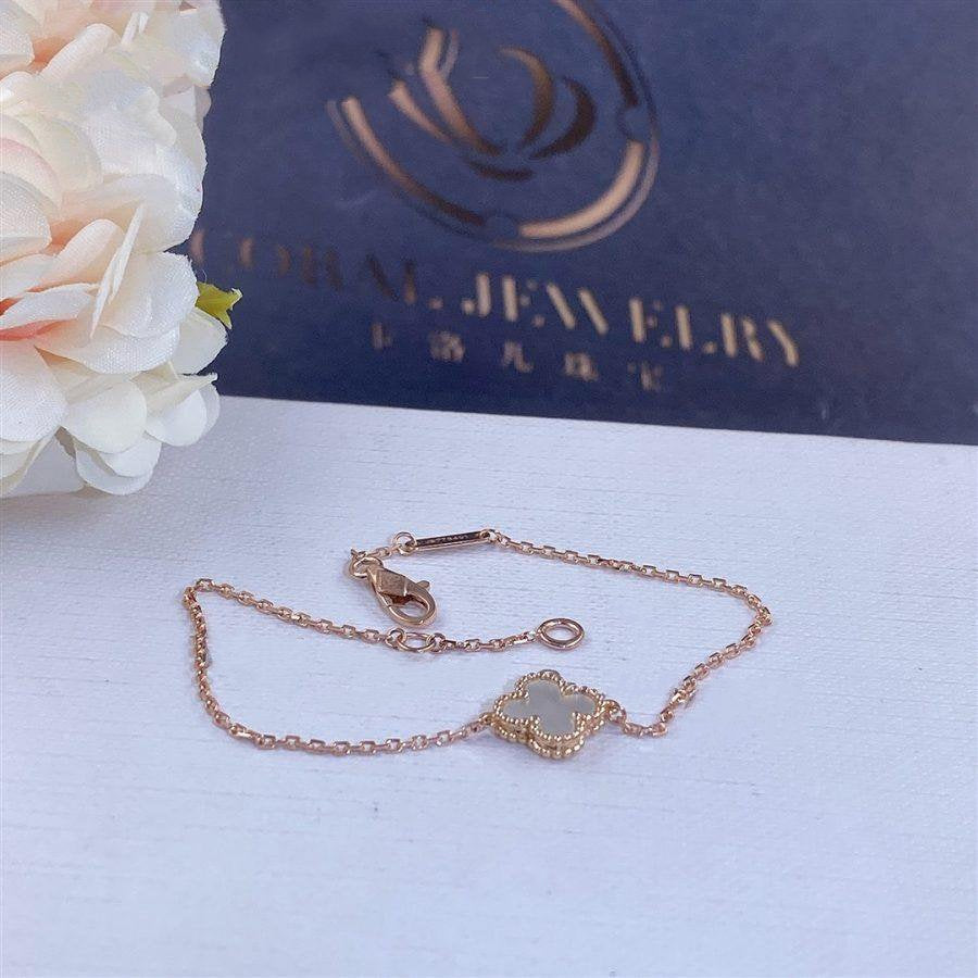 Van Cleef & Arpels CLOVER GOLD MOP BRACELET