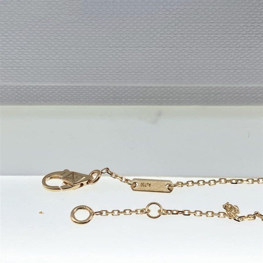Van Cleef & Arpels CLOVER GOLD ONYX BRACELET