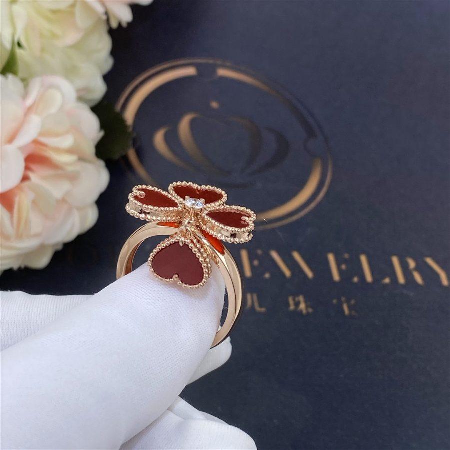 Van Cleef & Arpels SWEET CLOVER CARNELIAN RING