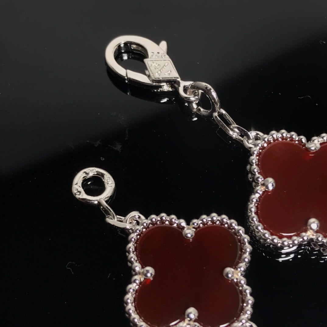 Van Cleef & Arpels CLOVER BRACELET 5 MOTIF CARNELIAN SILVER