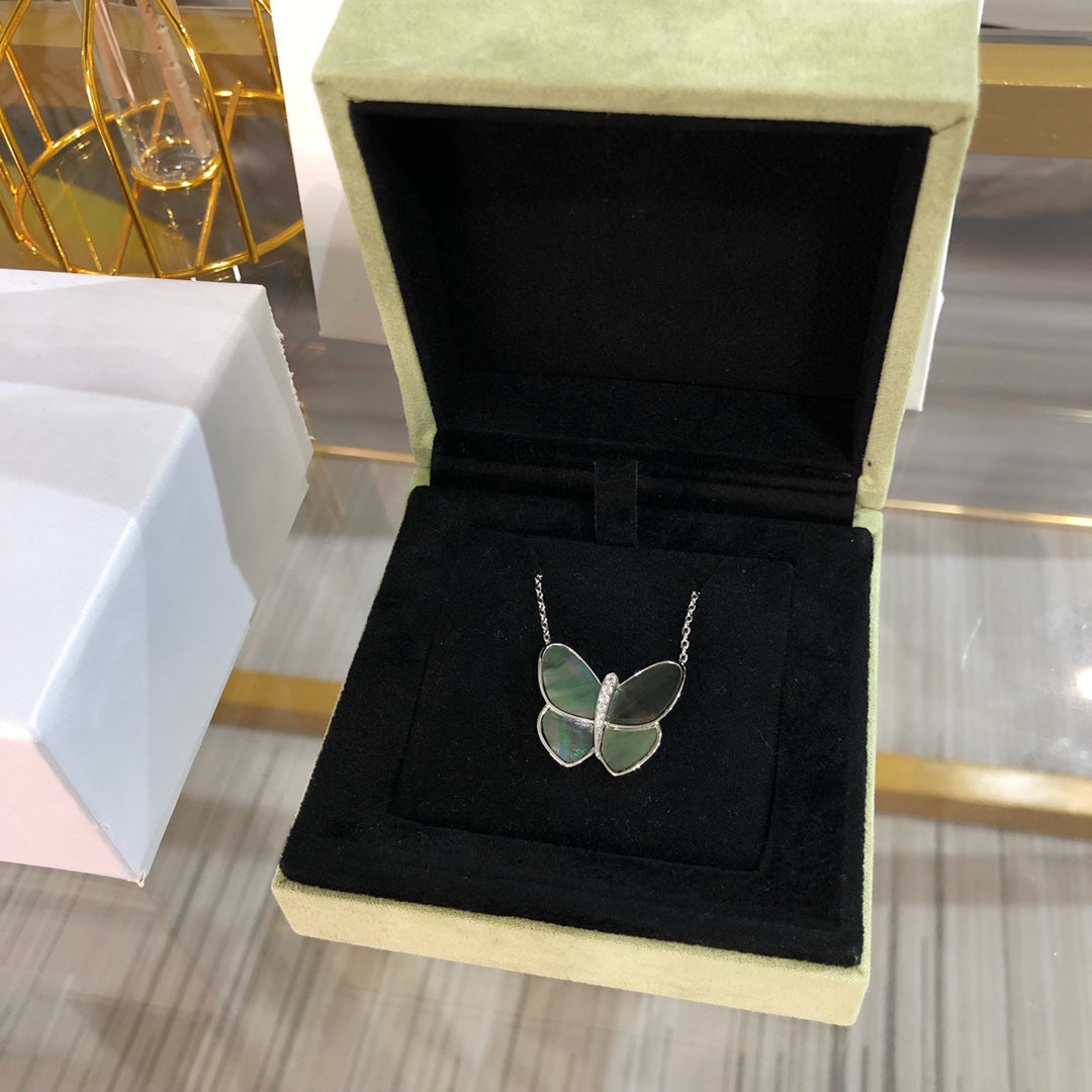 Van Cleef & Arpels LARGE BUTTERFLY SILVER PENDANT DIAMOND NECKLACE
