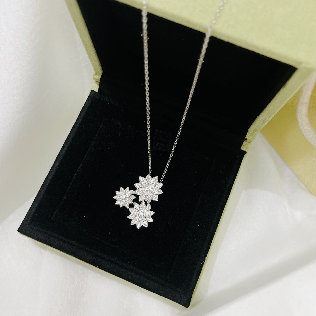 Van Cleef & Arpels LOTUS THREE FLOWERS SILVER DIAMOND NECKLACE