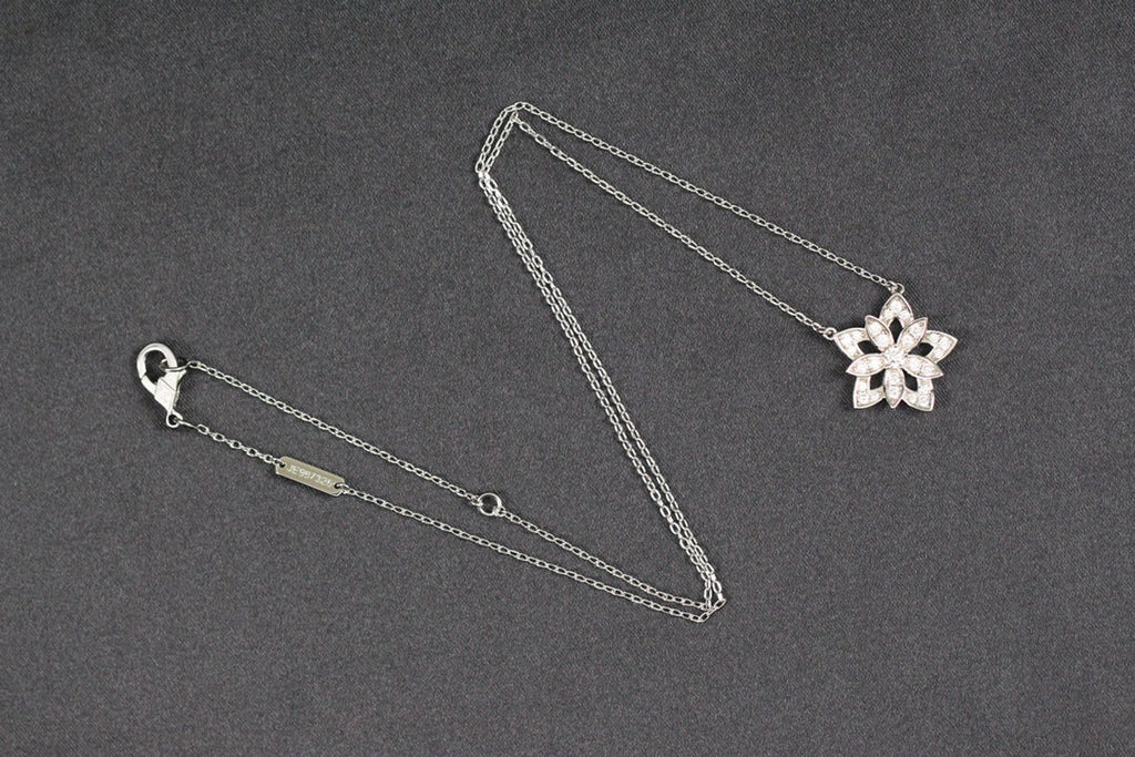 Van Cleef & Arpels LOTUS FLOWER SILVER DIAMOND NECKLACE