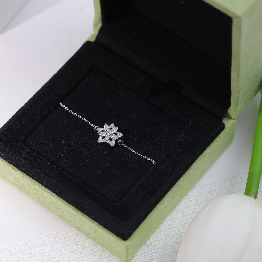 Van Cleef & Arpels LOTUS FLOWER SILVER DIAMOND BRACELET