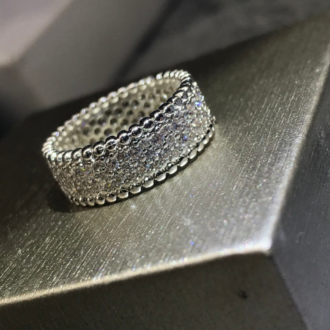 Van Cleef & Arpels PERLEE 3 ROWS DIAMONDS RING