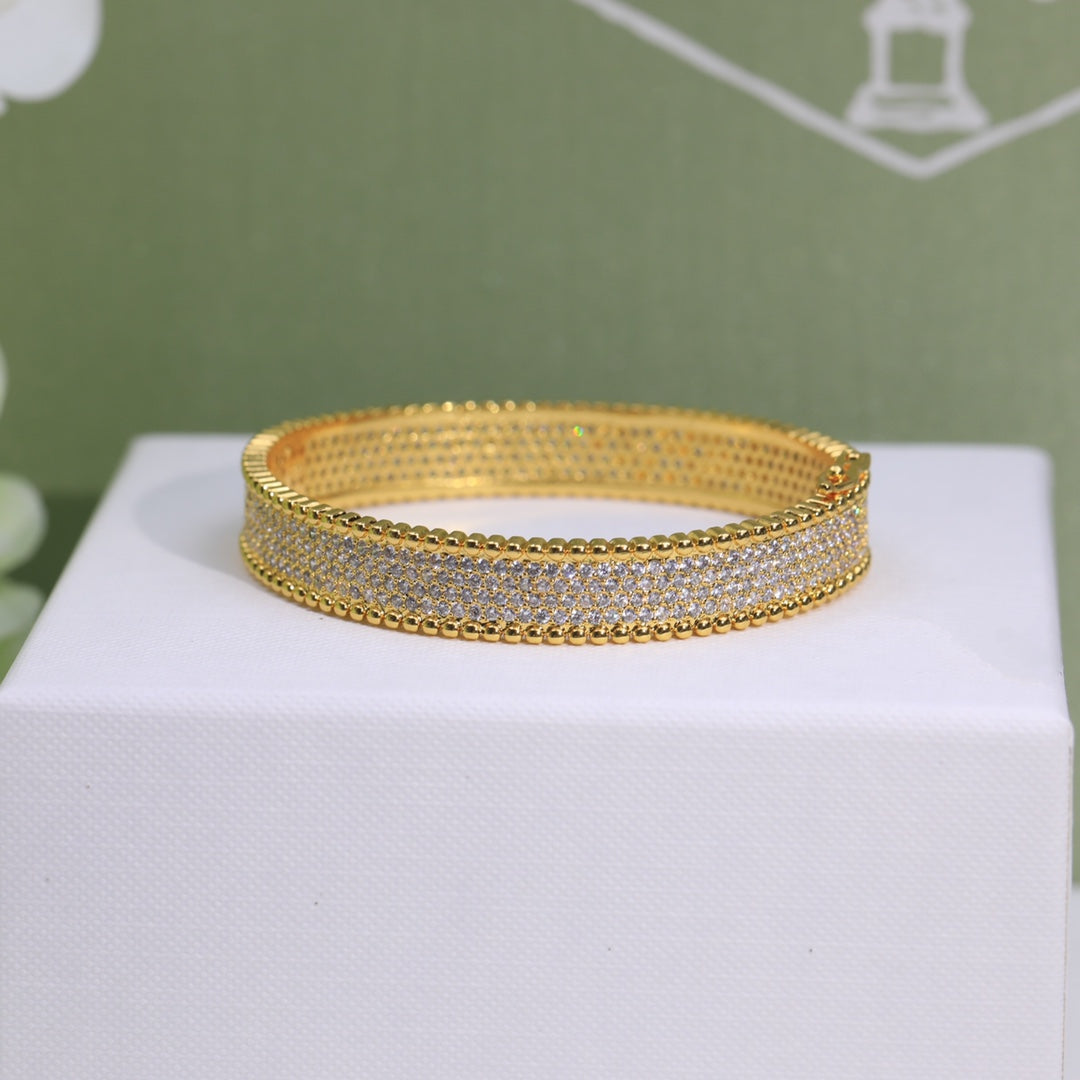 Van Cleef & Arpels PERLEE 3 ROWS DIAMONDS BRACELET