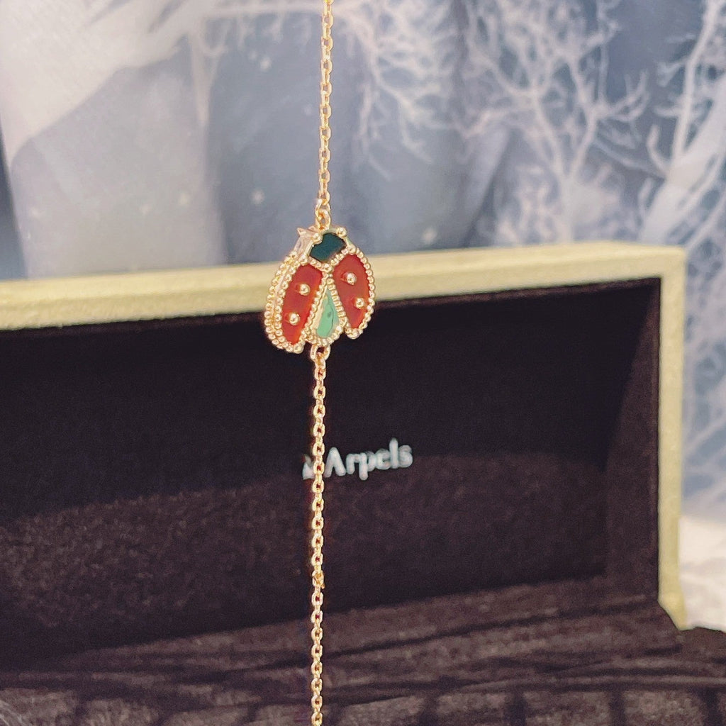 Van Cleef & Arpels LUCKY SPRING 1 MOTIF PINK GOLD BRACELET