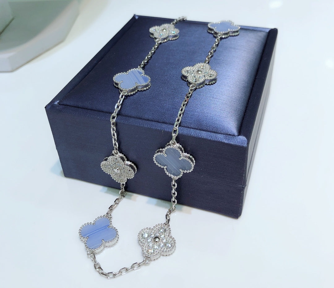 Van Cleef & Arpels CLOVER 10 MOTIFS CHALCEDONY DIAMONDS SILVER NECKLACE
