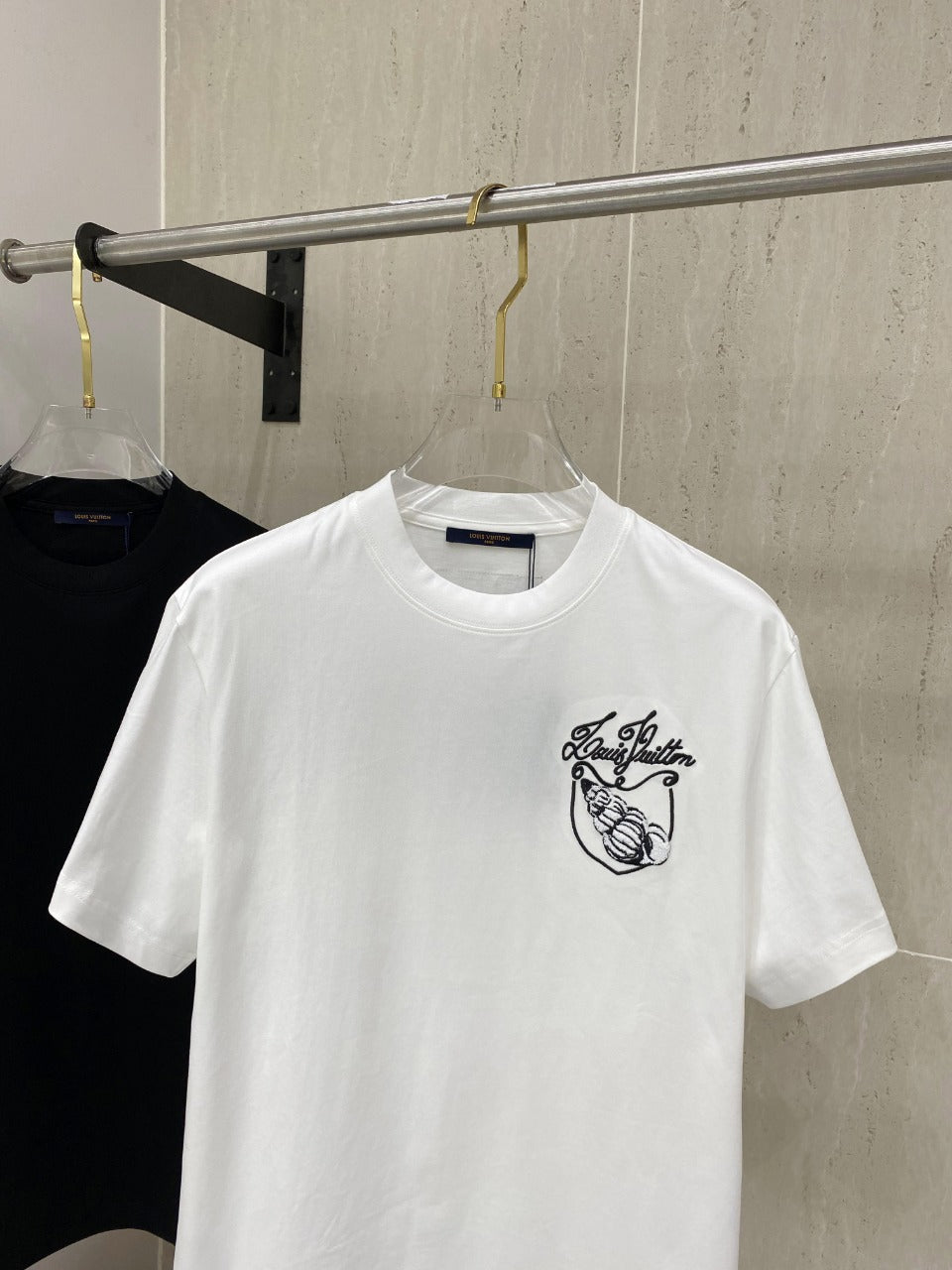 LOUIS VUITTON LV T-SHIRT IN WHITE COTTON 239615