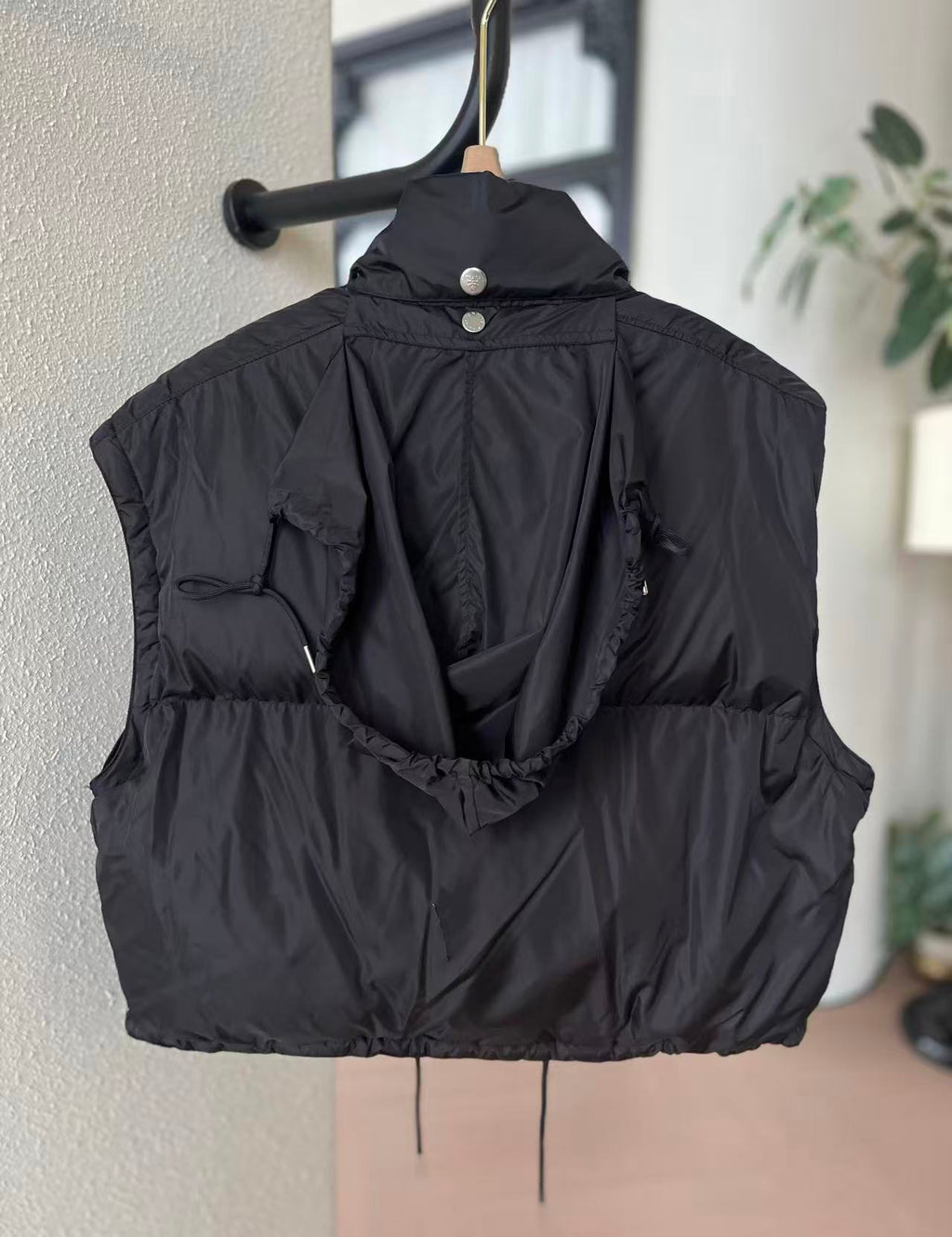 PRADA 25S PUFFER JACKET 463