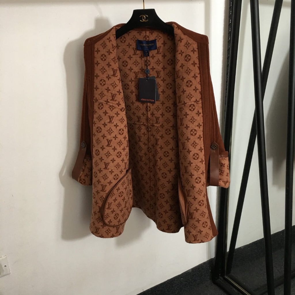 LOUIS VUITTON LV 25S BELTED WOOL COAT 0147